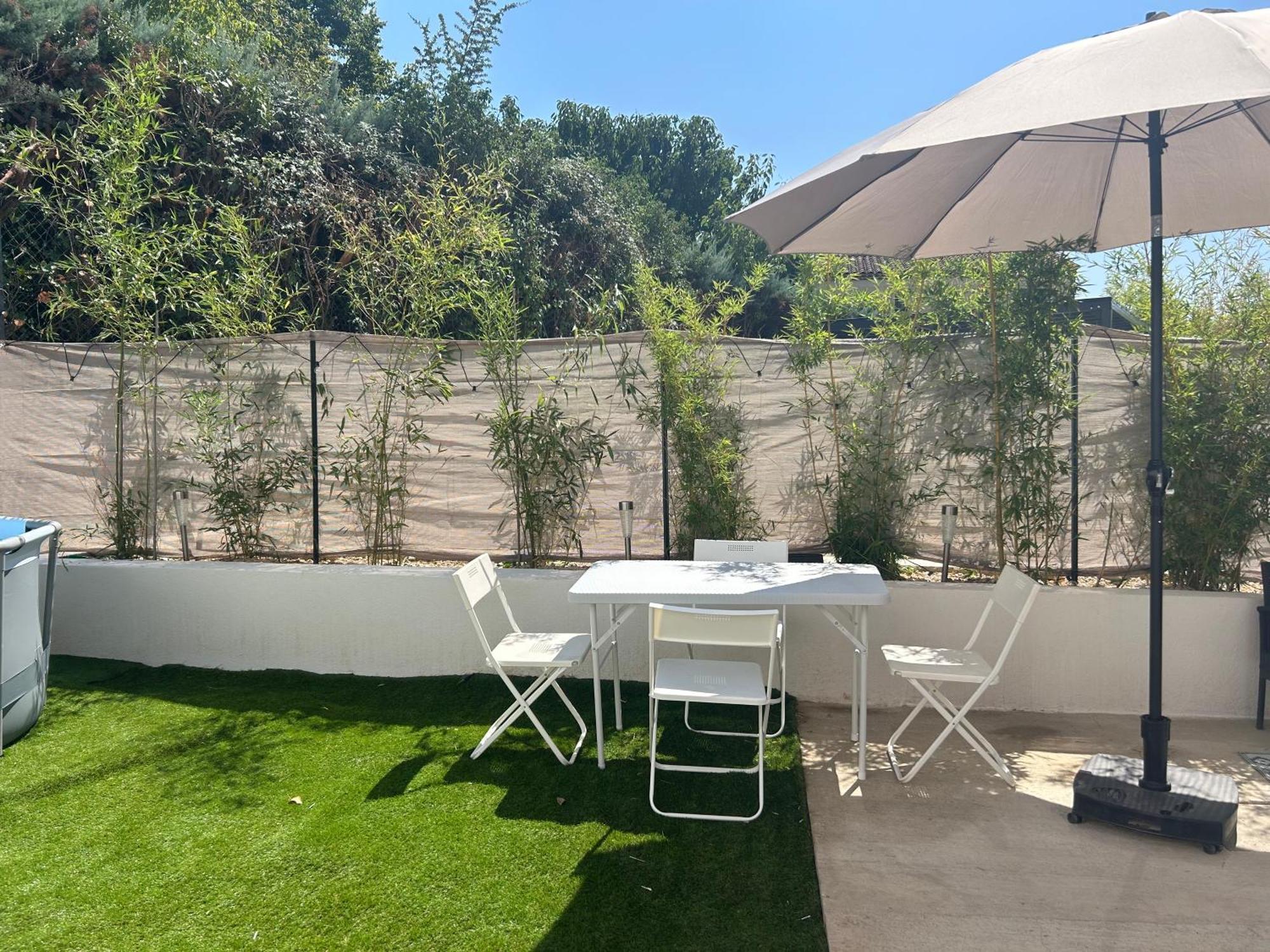 Maison, Jardin, Piscine Parking Pres D'Aix Centre ヴネル エクステリア 写真